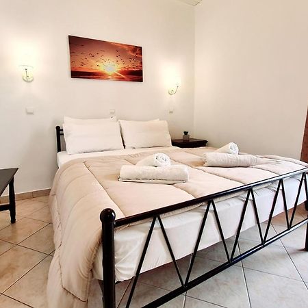 Avra Rooms Karpathos Buitenkant foto