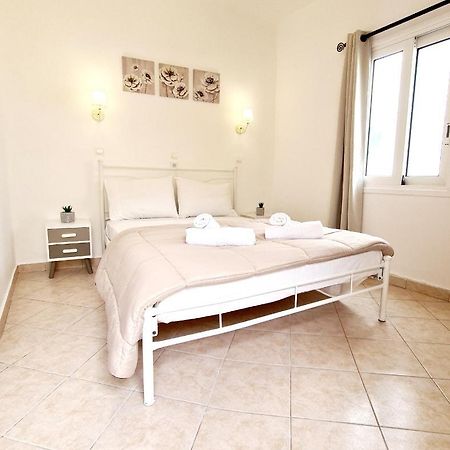 Avra Rooms Karpathos Buitenkant foto