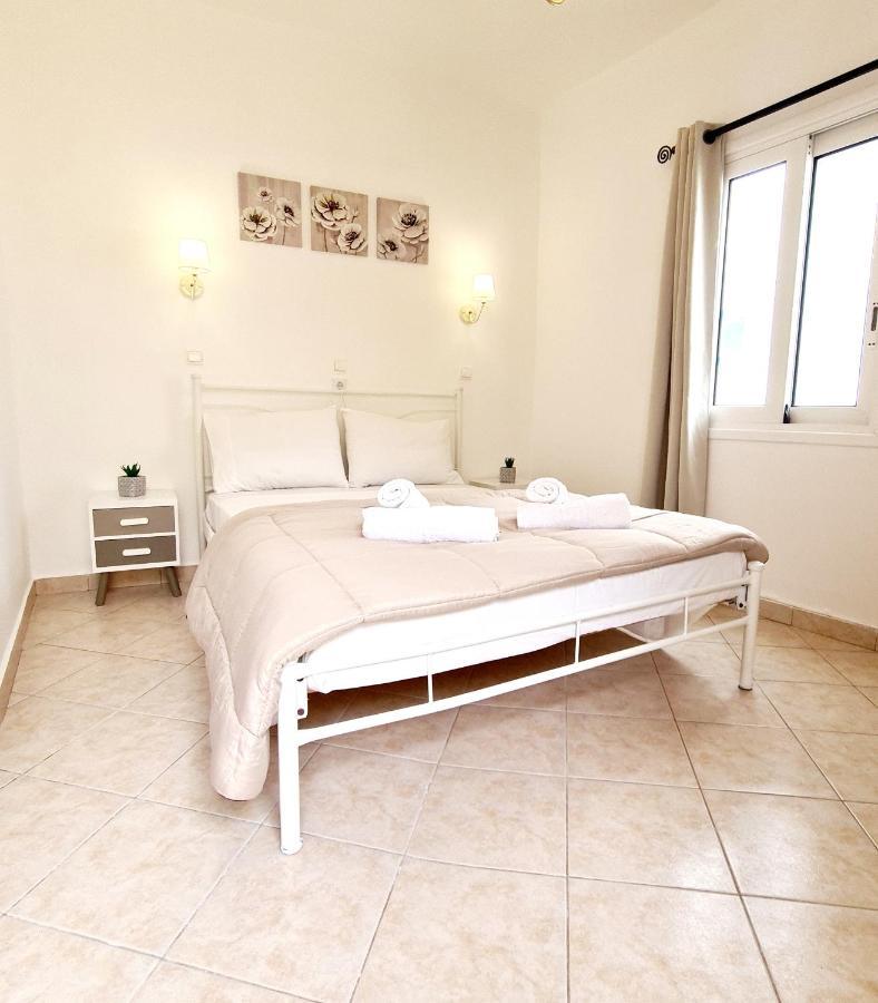 Avra Rooms Karpathos Buitenkant foto